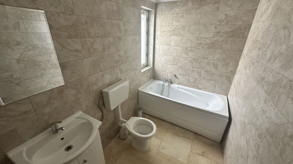 CASA INDIVIDUALA CRIZANTEMEI, PE PARTER, CURTE LIBERA 186 MP, COMIS 0% - Poză 12