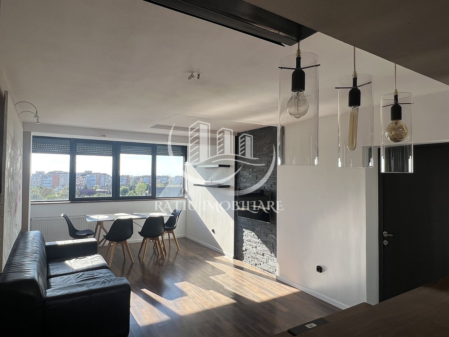 Apartament cu 3 camere | Vedere Panoramica | Rogerius | Oradea - Poză 1