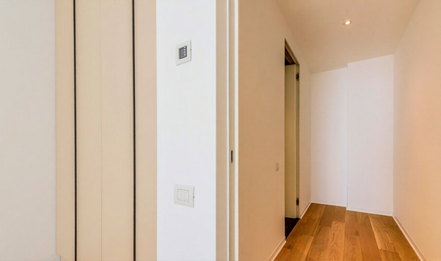 Apartament superb One Mamaia Nord 3 camere I Sea view - Poză 17