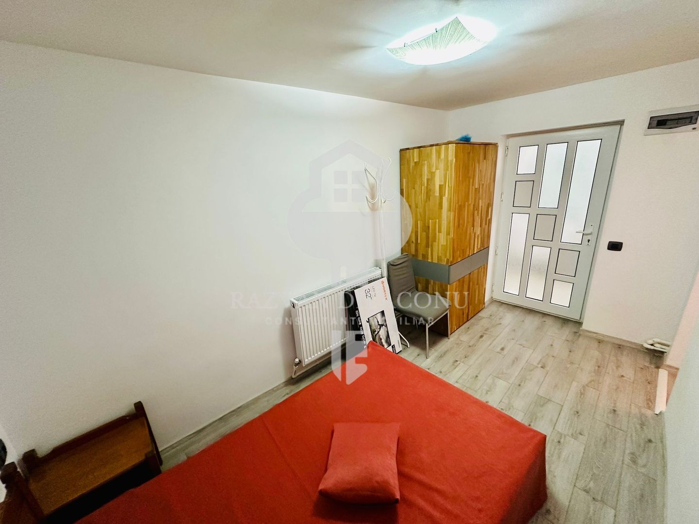 Casă de închiriat 2 camere – Zona Delfinariu, Constanța - Poză 2