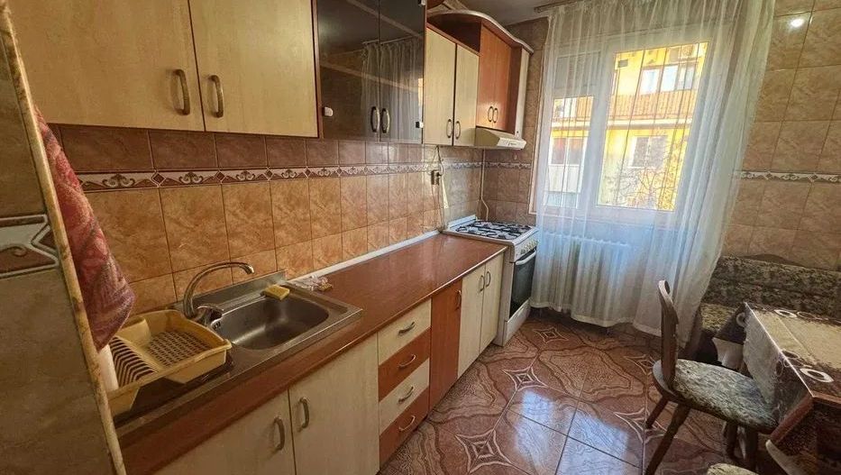 Vanzare apartament 3 camere, bloc 1979- Titan, 5 minute metrou 1 Decembrie 1918 - Poză 8