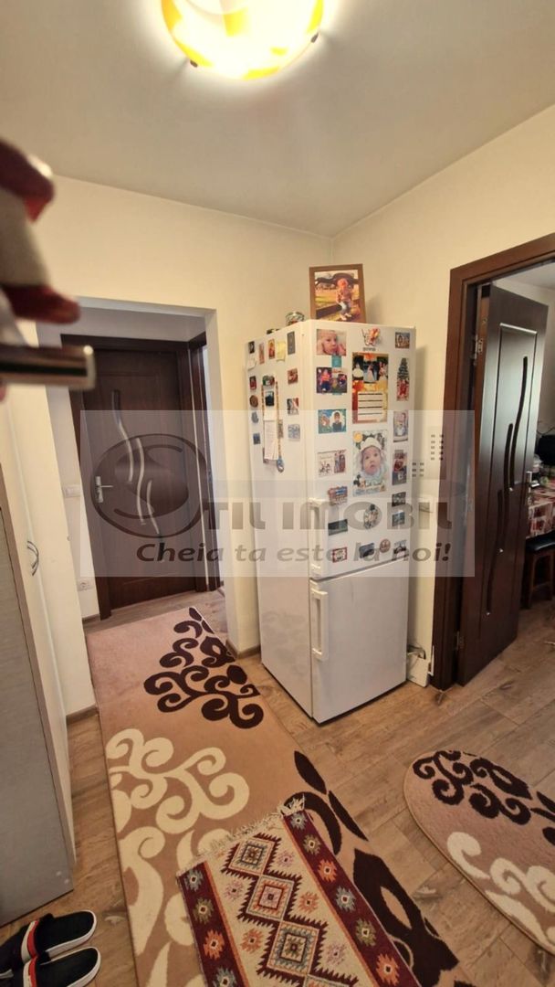 Apartament 2 camere, decomandat, Nicolina - 95.000 Euro - Poză 7
