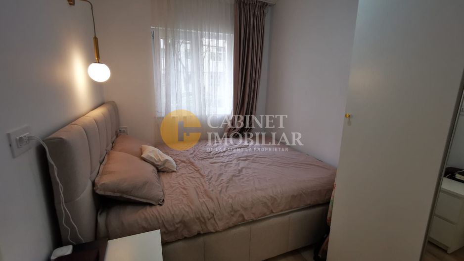 4 camere decomandat, renovat complet – Nicolina 1, prima statie - Poză 13