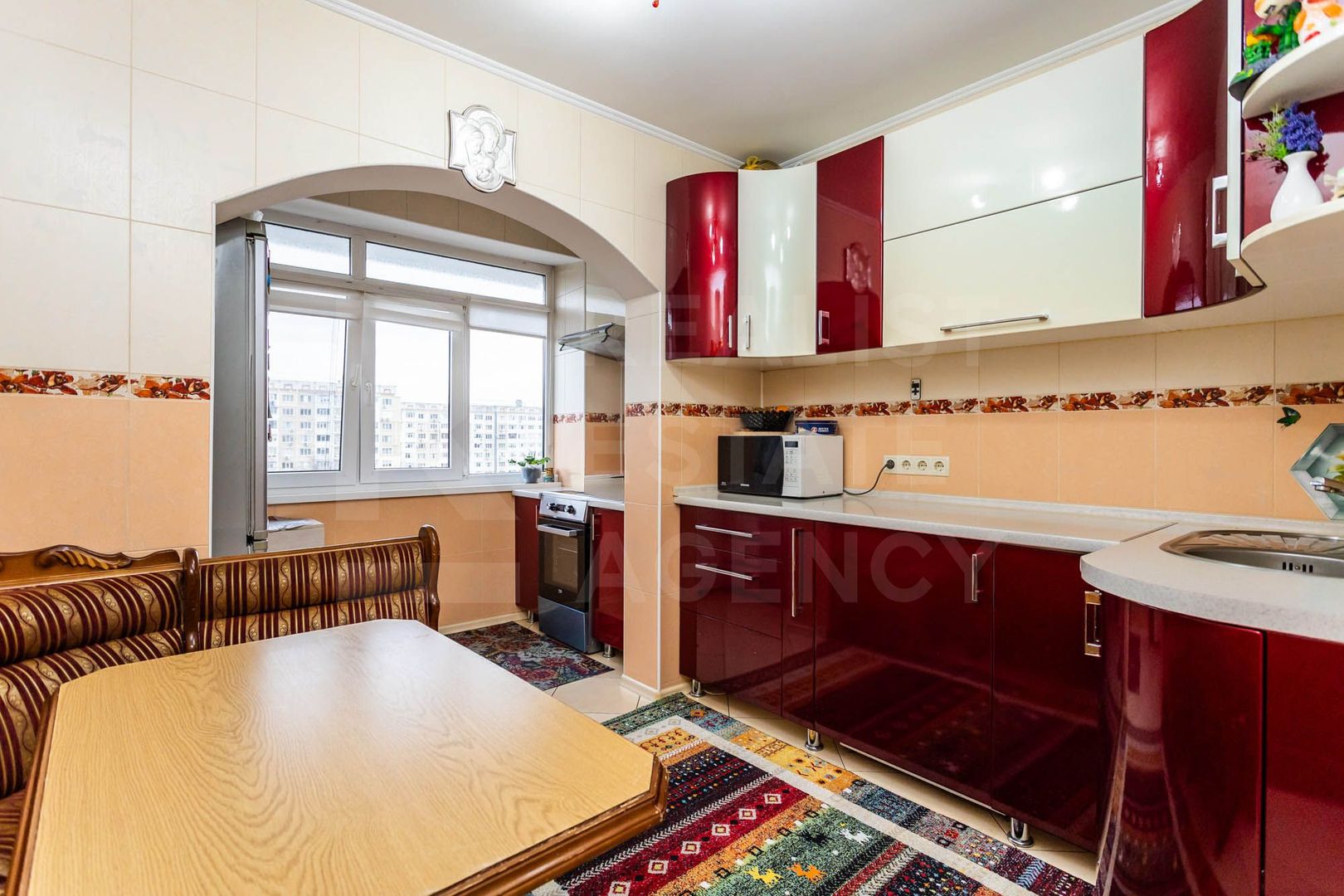 Vânzare, apartament, 2 camere, bd. Mircea Cel Bătrân, Ciocana - Poză 1