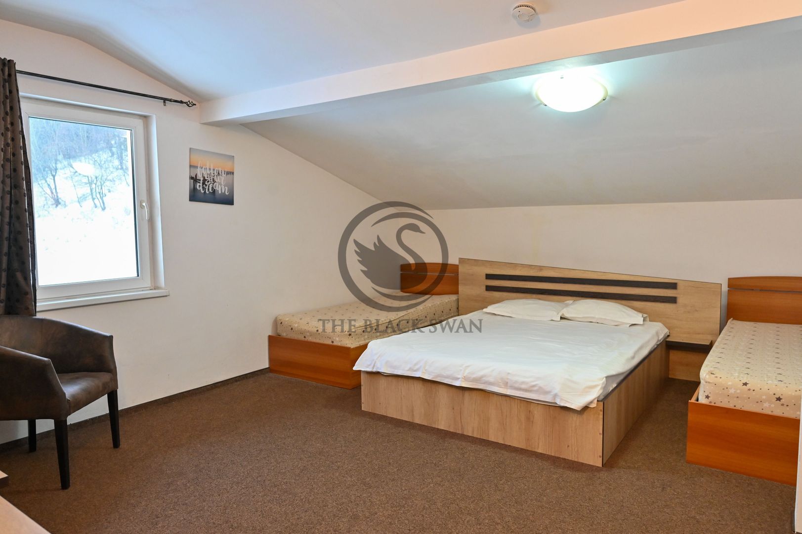 Pensiune la cheie de vanzare | 10 camere | Sacele, Brasov |Comision 0% - Poză 23