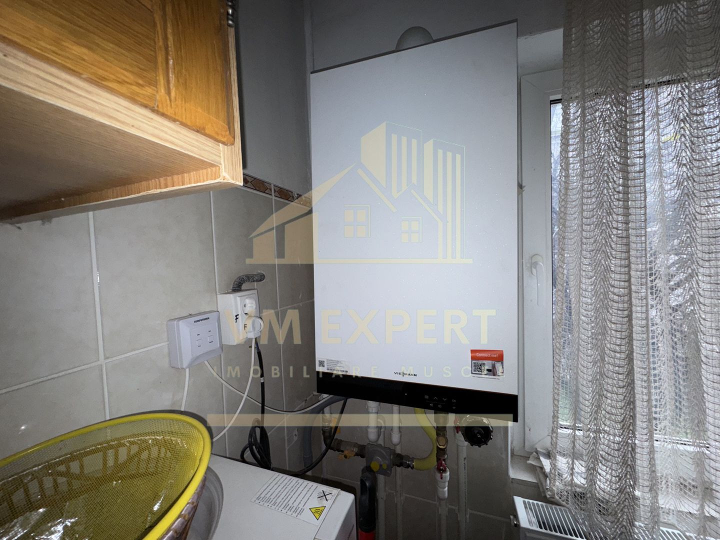 APARTAMENT 2 CAMERE ETAJ 2 CAMPULUNG VIȘOI - Poză 12