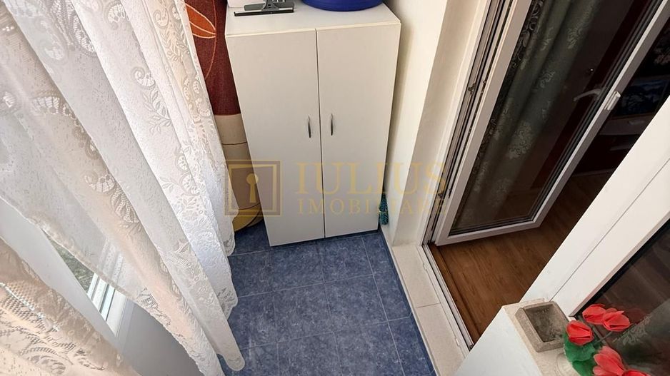 2 camere| zona Lipovei| centrala proprie| apartament frumos| - Poză 13