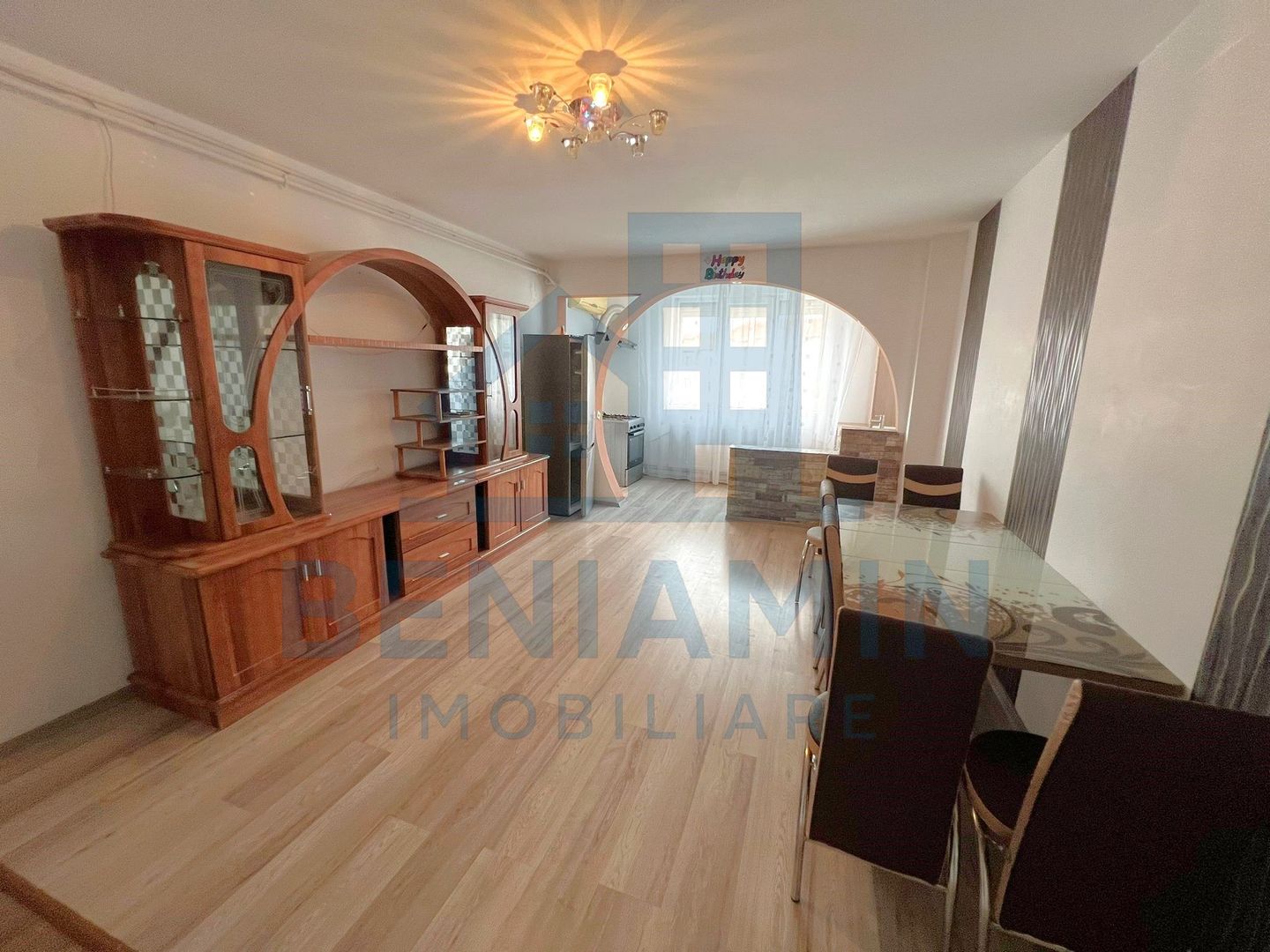 3 camere-2 bai-bloc nou-2 balcoane-Centrala-Apa separat-Mobilat-liber - Poză 4