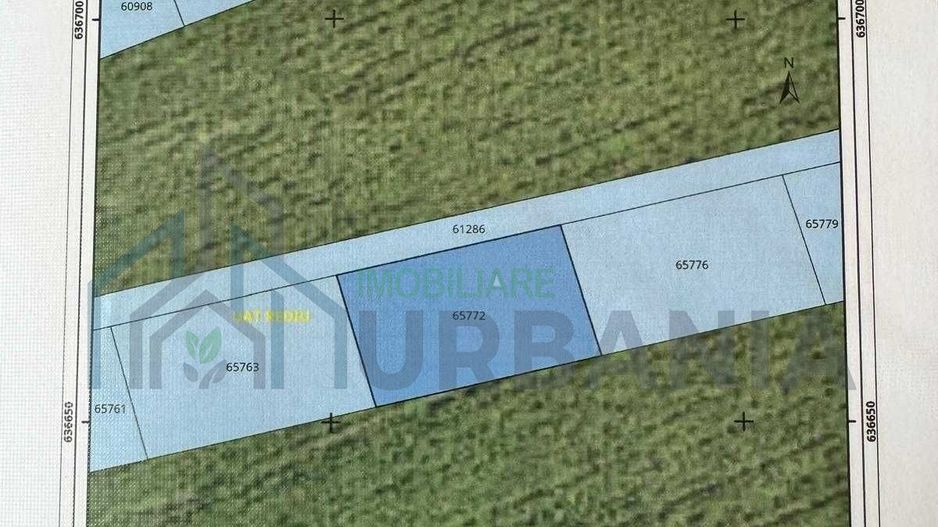 Teren intravilan Rediu – 3 parcele, 471 mp, extindere posibilă - Poză 1