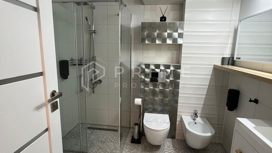 Apartament 2 camere lux de închiriat, central, bloc nou, loc parcare - Poză 14