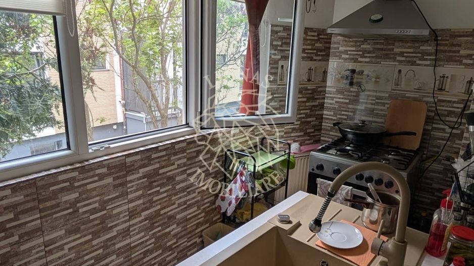 Apartament 3 camere-balcon-parcare-Zona Libertatii - Poză 5