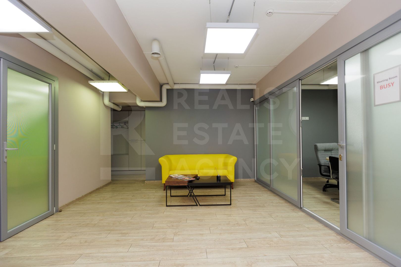 Chirie, oficiu 157 mp, strada București, Centru - Poză 7