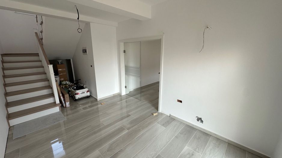 Casa individuala Dumbravita P+ M/ Teren 955 mp cu 2 fronturi - Poză 20