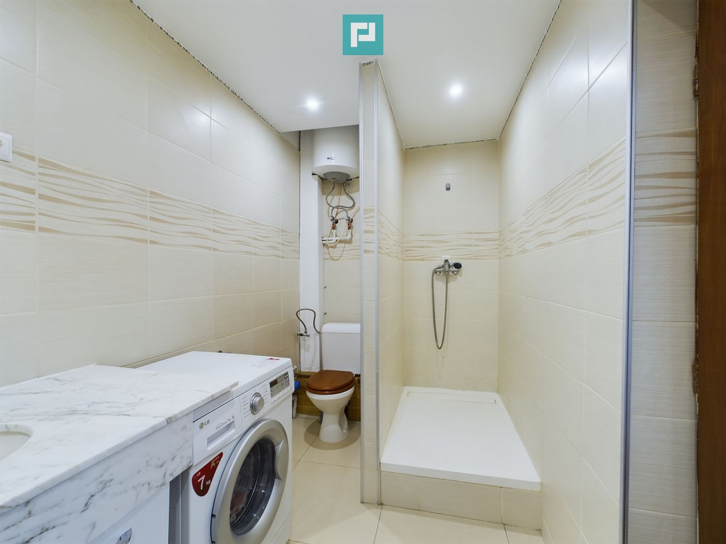 Casă cu 4 camere, renovată, în zona Gării de Nord - Poză 4