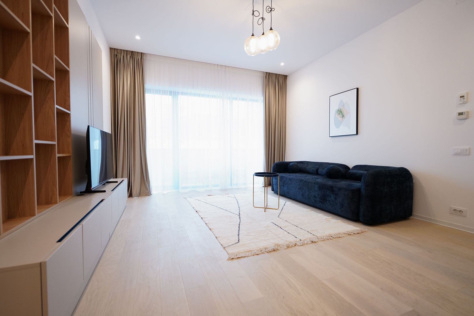 3 Camere + Parcare, Curte 75mp, One Lake Club - Poză 7