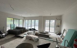 Spatiu comercial de 62 m2 cu terasa de 52 m2 in Borhanci - Poză 4