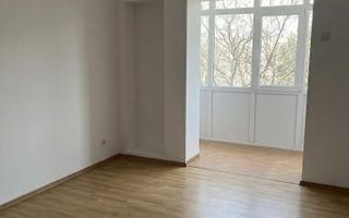 Apartament cu 2 camere, vedere la Parcul Guliver, Iasi - zona ultracentrala - Poză 3