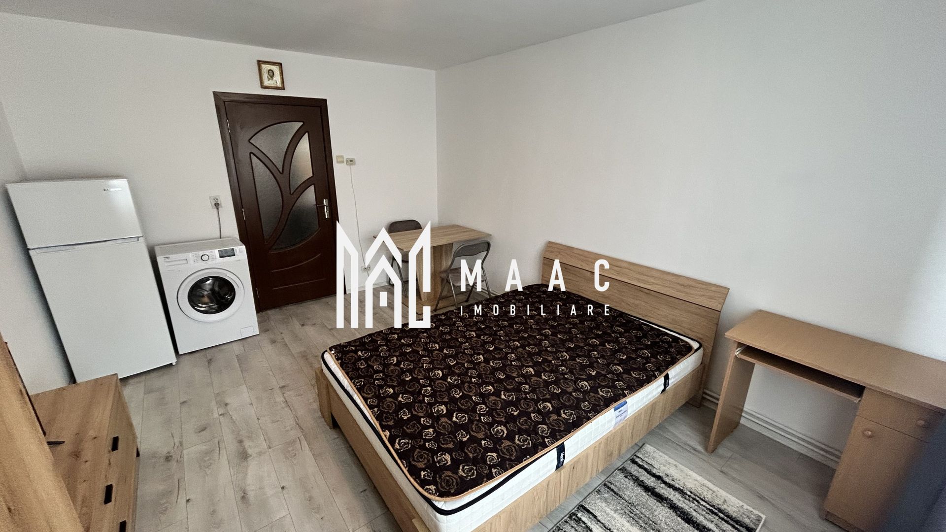 Garsonieră | Mobilată și utilată | Centrală proprie | Broscarie - Poză 3