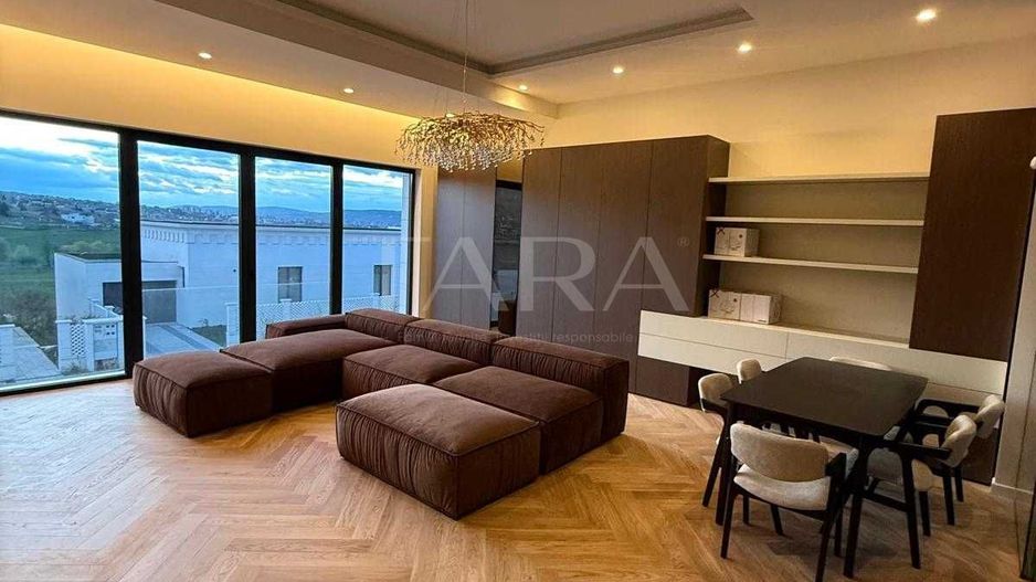 Vilă exclusivistă cu terasă panoramică și finisaje premium - Poză 1
