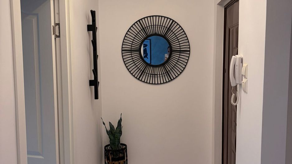 De inchiriat apartament cu 2 camere zona centrala - Poză 18