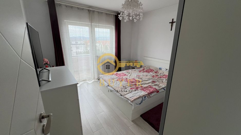 Apartament cu 3 cam mobilat si utilat- Etaj 2, balcon- zona Brana - Poză 2