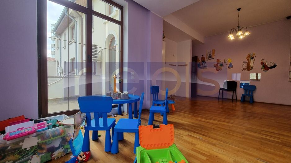 DE INCHIRIAT VILA  D+P+1+2 + CURTE | ZONA PARCUL CAROL - Poză 11