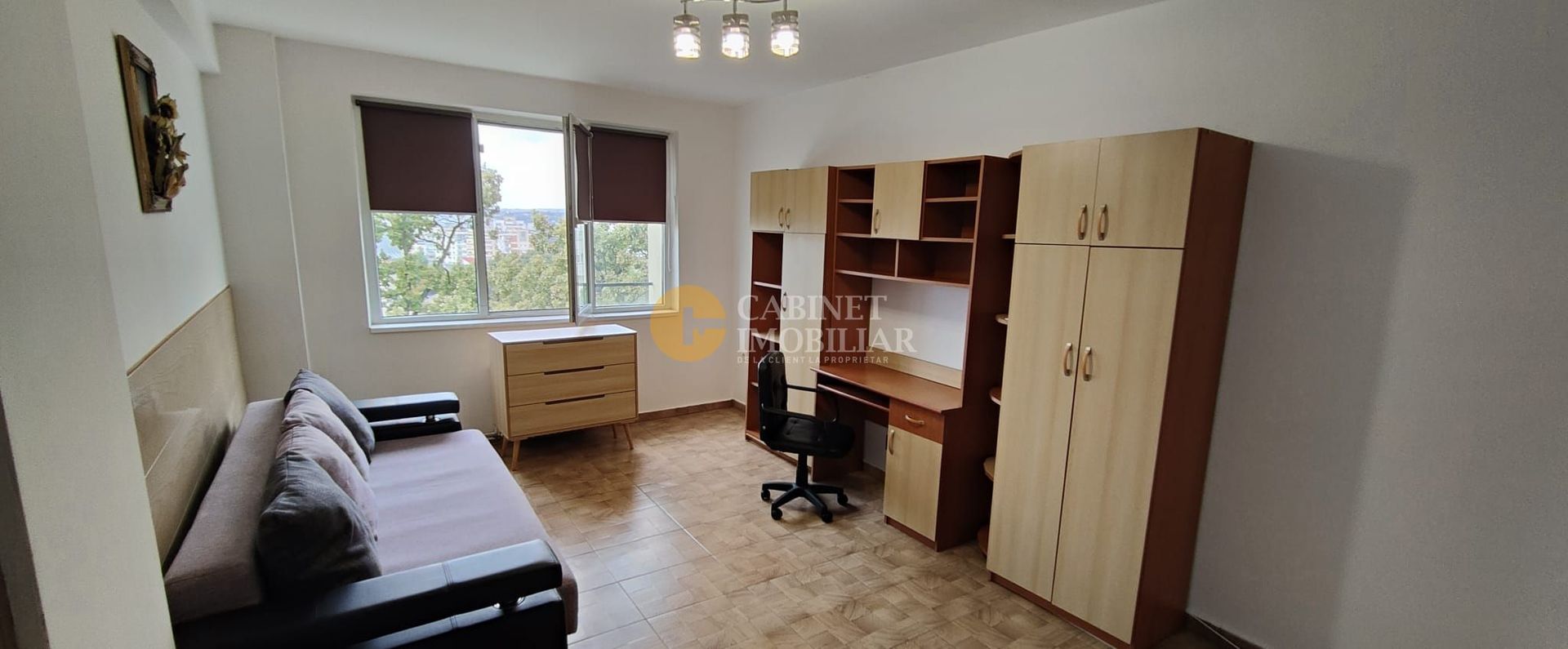 PIATA UNIRI - 2 CAMERE DECOMANDAT - ETAJ INTERMEDIAR - Poză 1