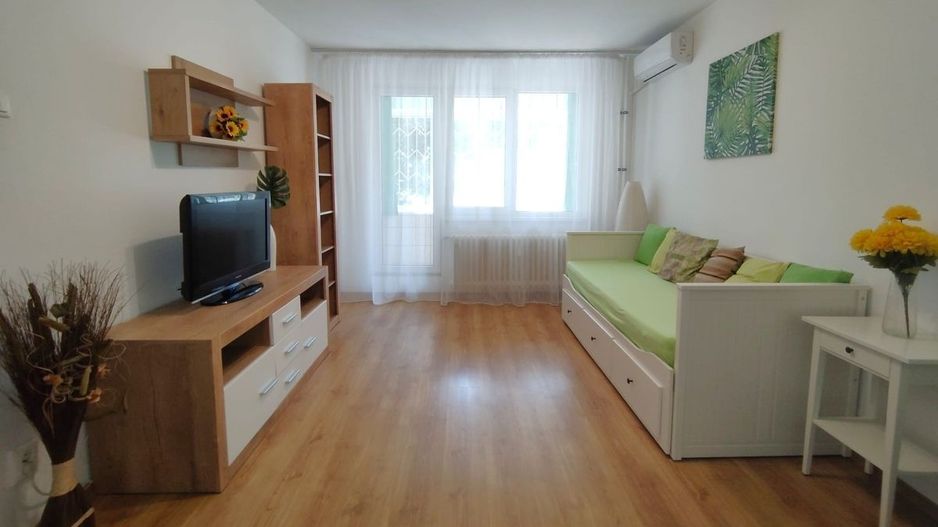 Garsoniera in bloc mixt reabilitat la 4 minute metrou Gorjului - Poză 13