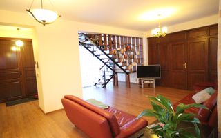 Calduroasa si primitoare - Poză 2