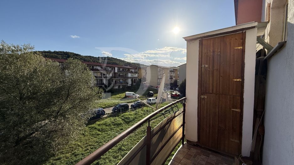 Apartament la cheie / etaj intermediar / Zona Eroilor - Poză 11