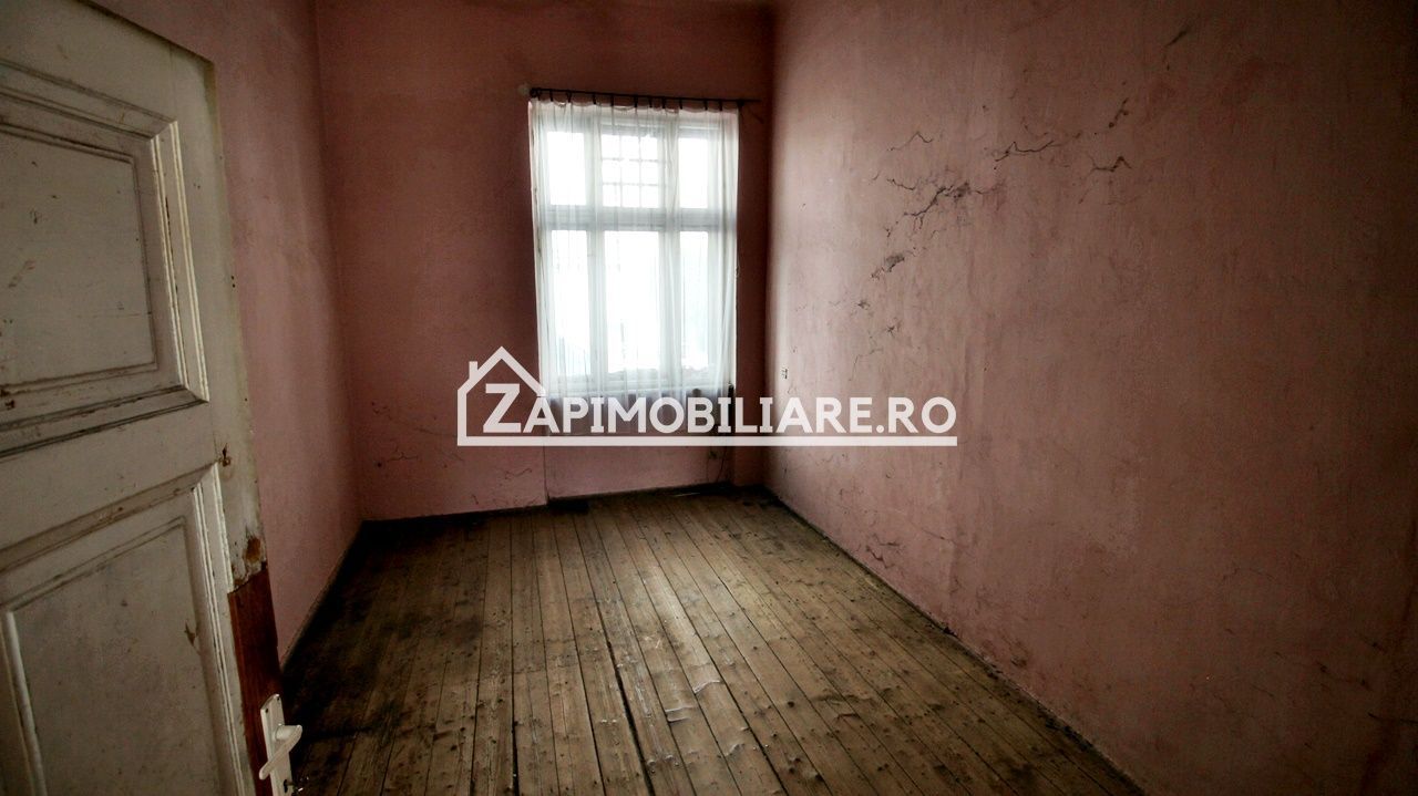 Casa 3 camere, 113 mp, 170 mp teren, zona Cetate - Poză 7