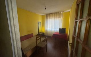 APARTAMENT 3 CAMERE ETAJ 2 CAMPULUNG CARTIER GRADISTE - Poză 3