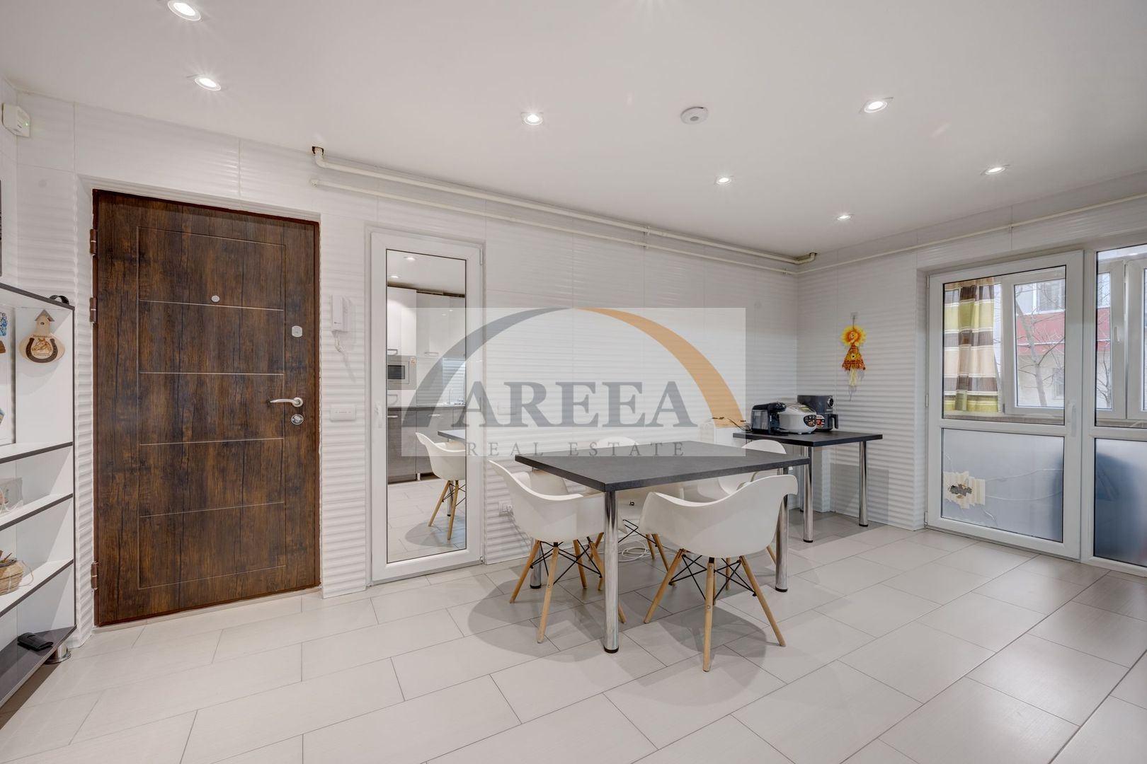 RAR SI FRUMOS - de vanzare 4 camere PREMIUM, parter/4 - Brancoveanu - Poză 4