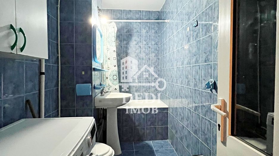 Apartament 3 camere de inchiriat in zona centrala Blv. Dacia, Oradea - Poză 11
