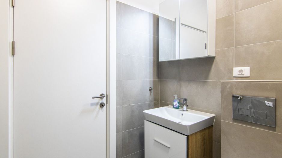 Garsoniera De Inchiriat | langa Metrou | Iuliu Maniu | Mobilata si Utilata - Poză 32