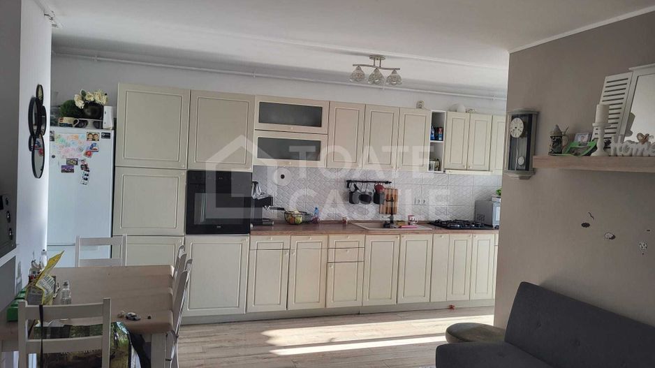 Apartament cu 2 camere, decomandat, zona IRA - Poză 6