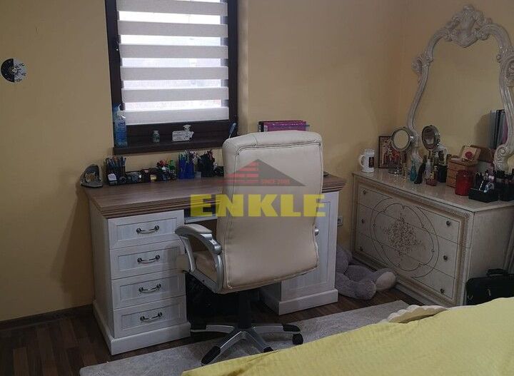 Casa 4 camere  P+1, situata in Manastirea Doamnei, pret 180000 euro neg - Poză 3