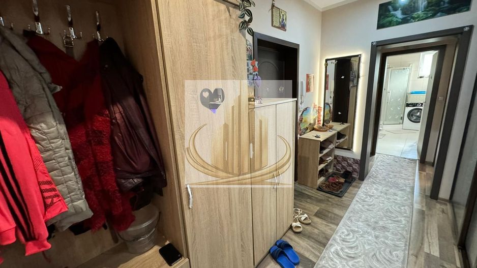Apartament complet mobilat cu 3 camere în Giroc - Poză 13