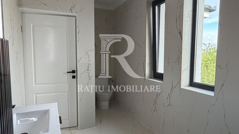 Casa cu 4 dormitoare | Jacuzzi | Sauna | Sanmartin | Oradea - Poză 26