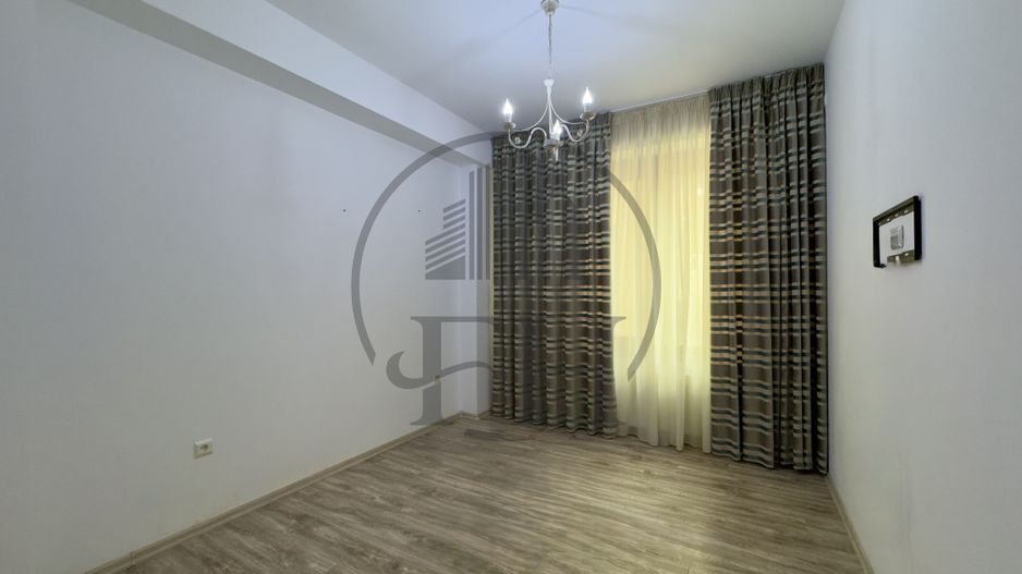 Apartament 3 camere de vanzare Mamaia, zona Summerland - Poză 12