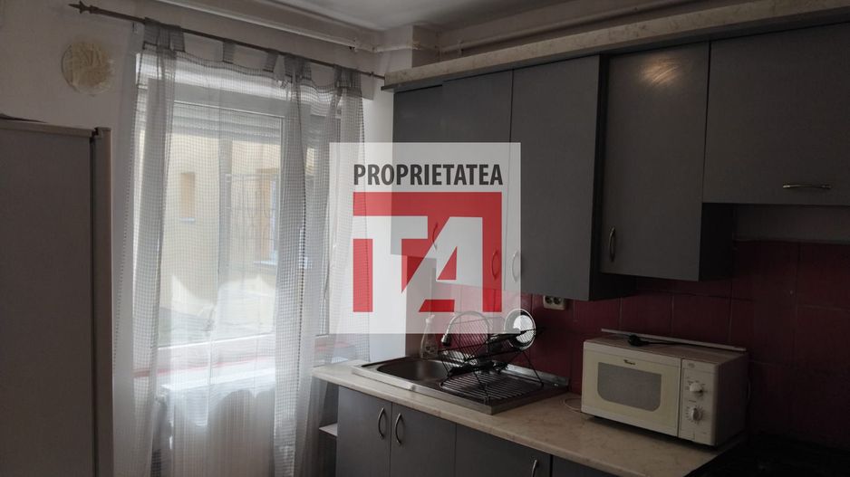 Apartament de închiriat cu 2 camere – Ultracentral, Baia Mare - Poză 3