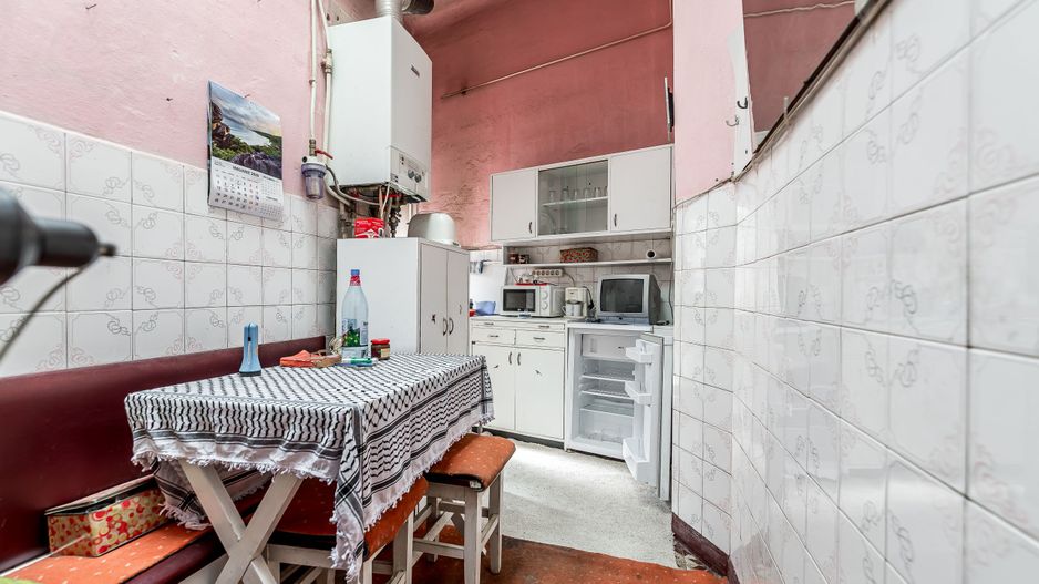 RAR pe piata Apartament cu 3 camere si balcon pe strada Horia - Poză 11