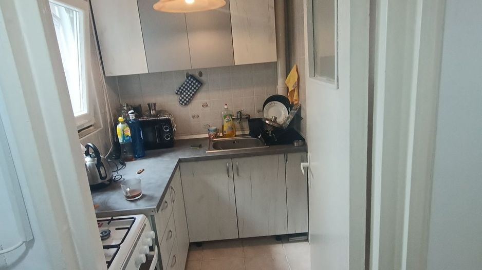 De vanzare apartament 2 camere Drumul Taberei - Poză 4