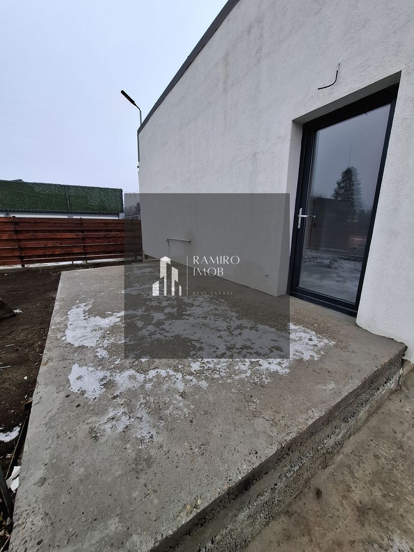 DUPLEX 3 Camere , TERASA SI CURTE. - Poză 3