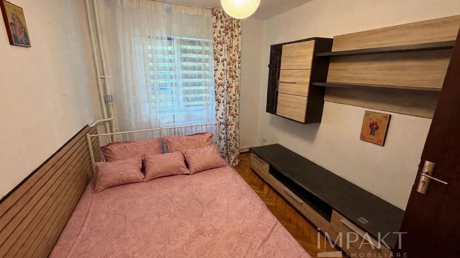 Apartament 3 camere Manasur str Padin - Poză 2