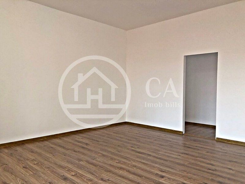 Spatiu comercial cu 7 camere de inchiriat in zona Iosia Nord, Oradea - Poză 5