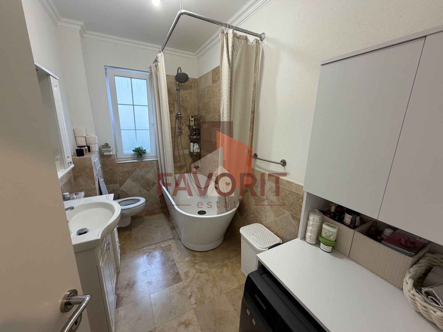 Disponibil imediat. Mobilat si utilat. Gradina proprie 29 mp - Poză 12