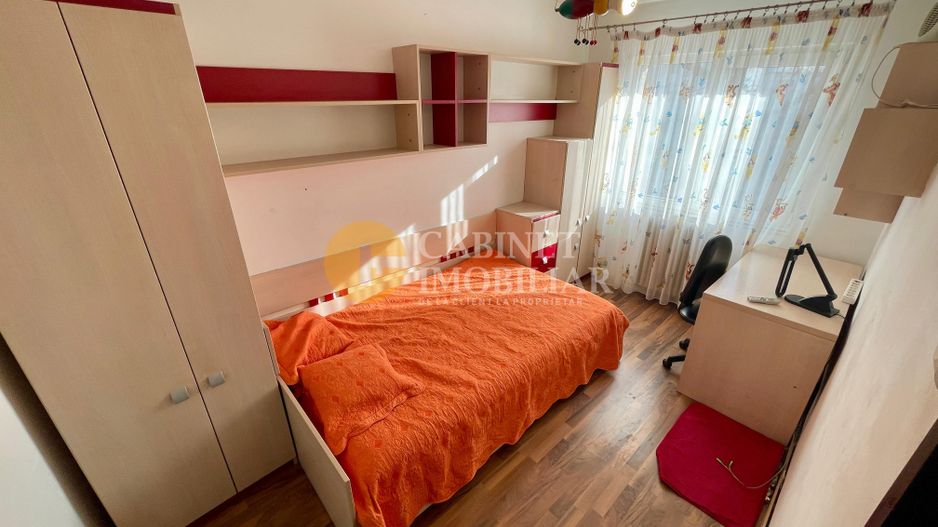 Apartament cu 3 camere - Etaj Intermediar - Fara Risc - Podu Ros - Poză 5