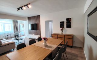 Apartament  3 camere, 2 bai SIBIU central - Poză 3