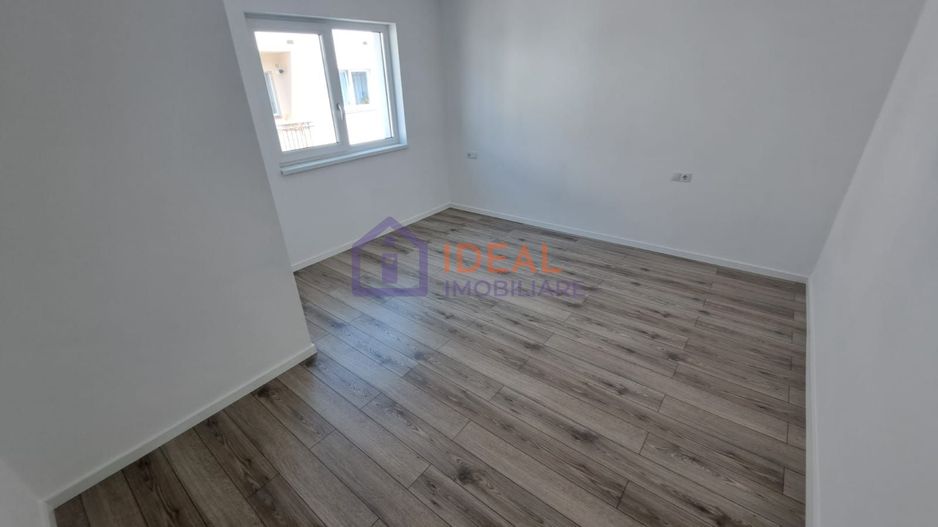 Casa Tip Duplex cu 4 camere, si gradina in Cartierul Arhitectilor - Poză 10